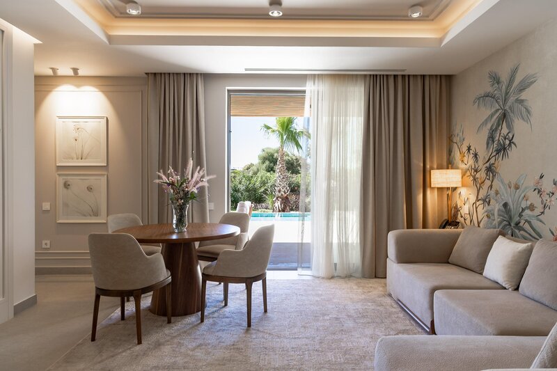 Almyros Beach Resort 381