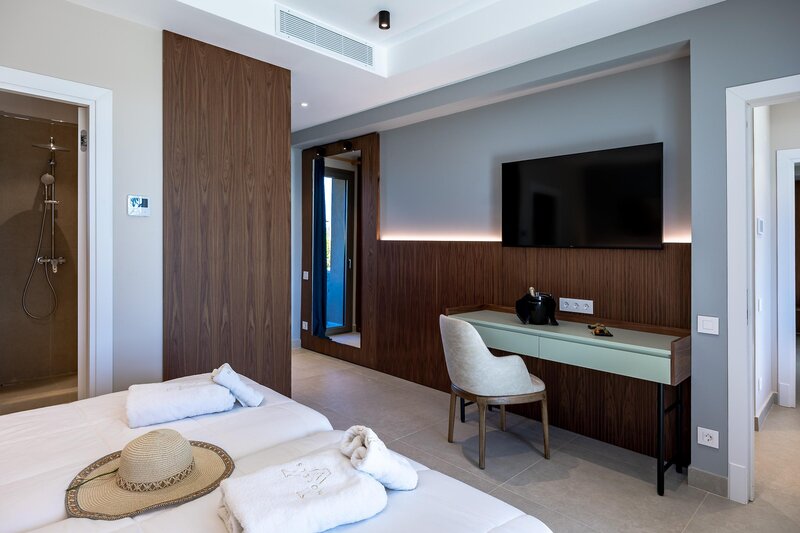 Almyros Beach Resort 388