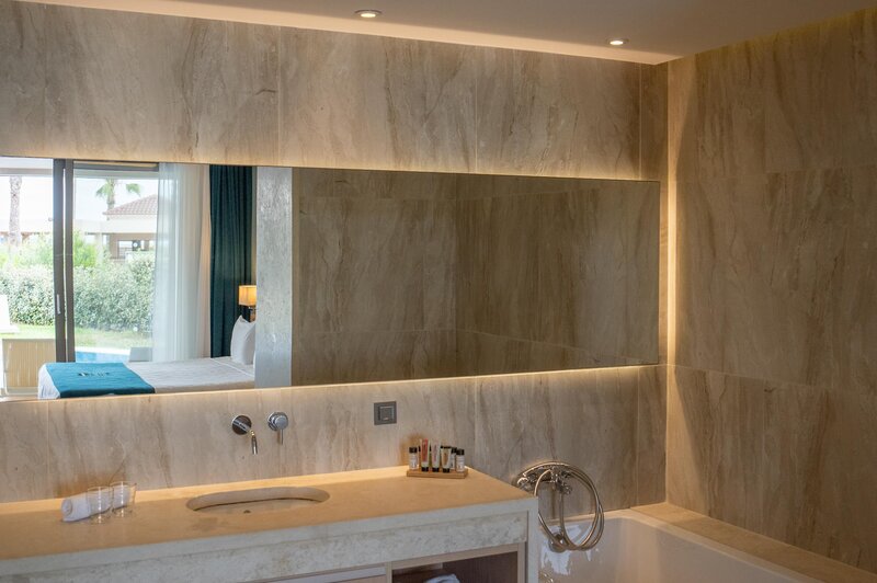 Almyros Beach Resort 425