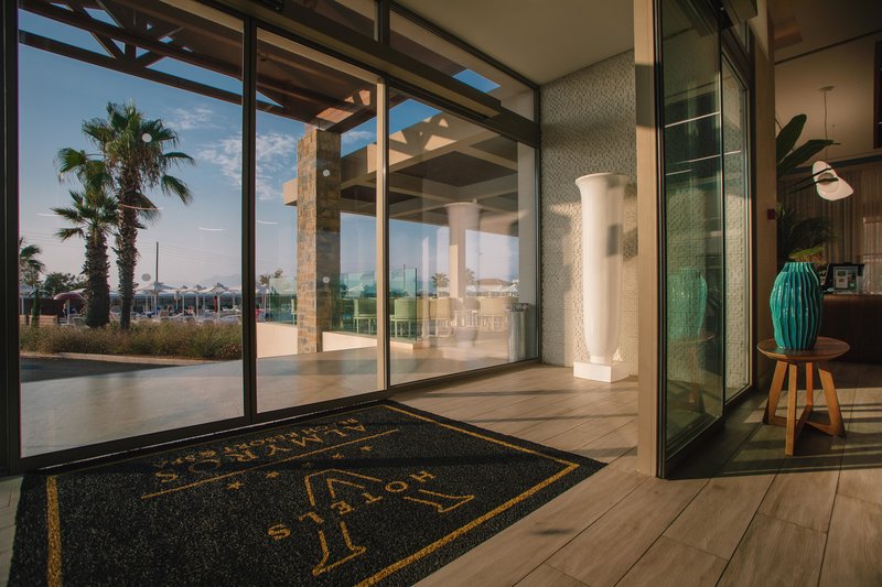 Almyros Beach Resort 442