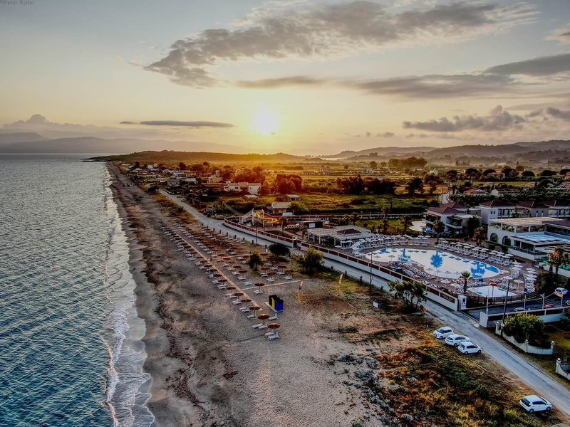 Almyros Beach Resort 525