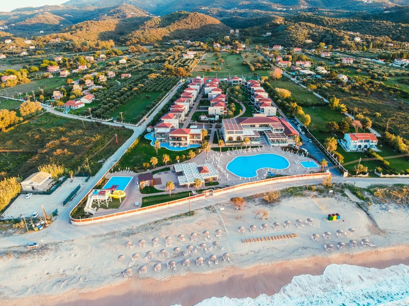 Almyros Beach Resort 17