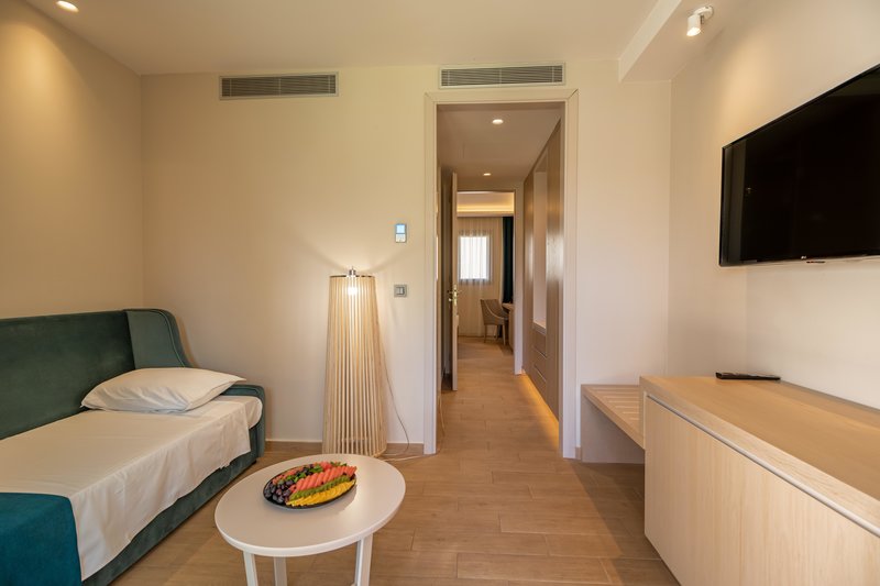 Almyros Beach Resort 302