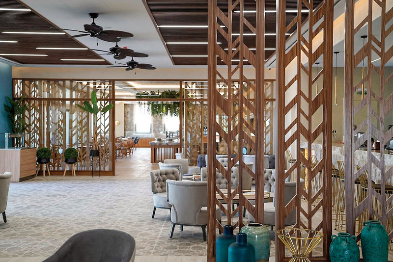 Almyros Beach Resort & Spa 5