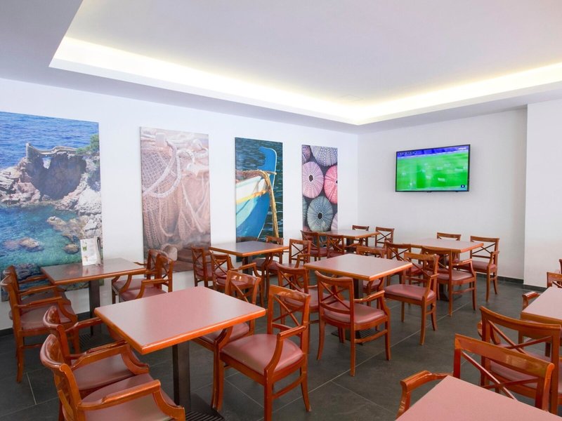 Hotel Gran Garbí 19