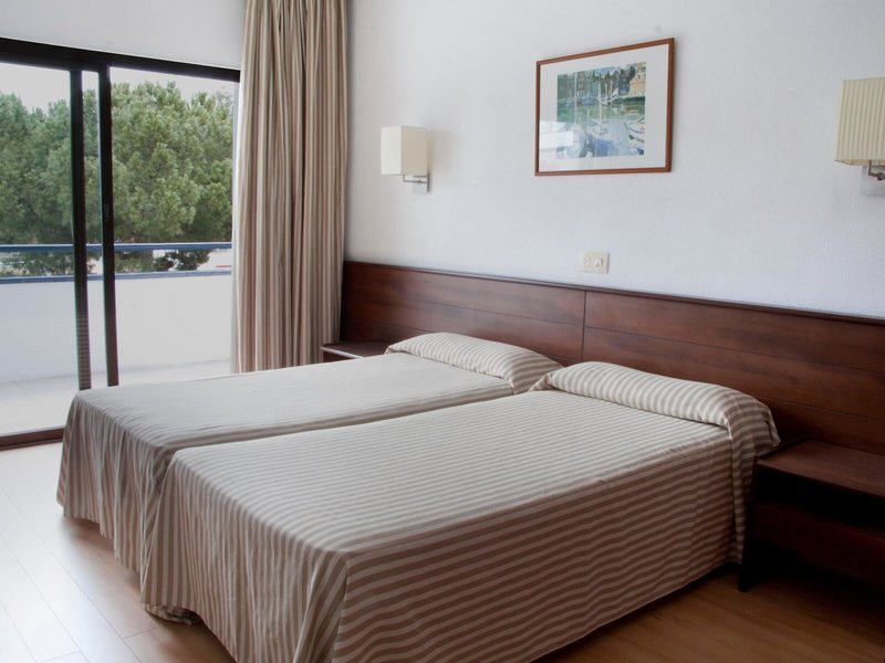 Hotel Gran Garbí 28