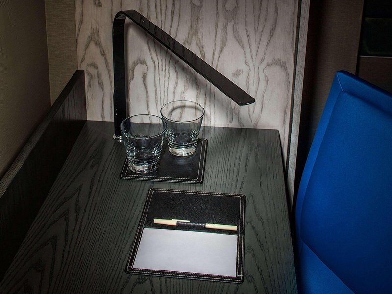 DoubleTree by Hilton Hotel New York - Times Square West 18