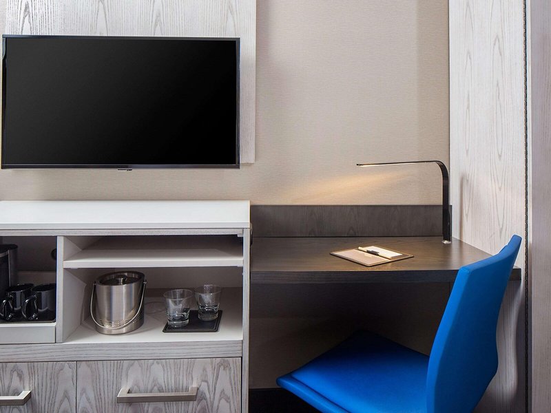 DoubleTree by Hilton Hotel New York - Times Square West 38