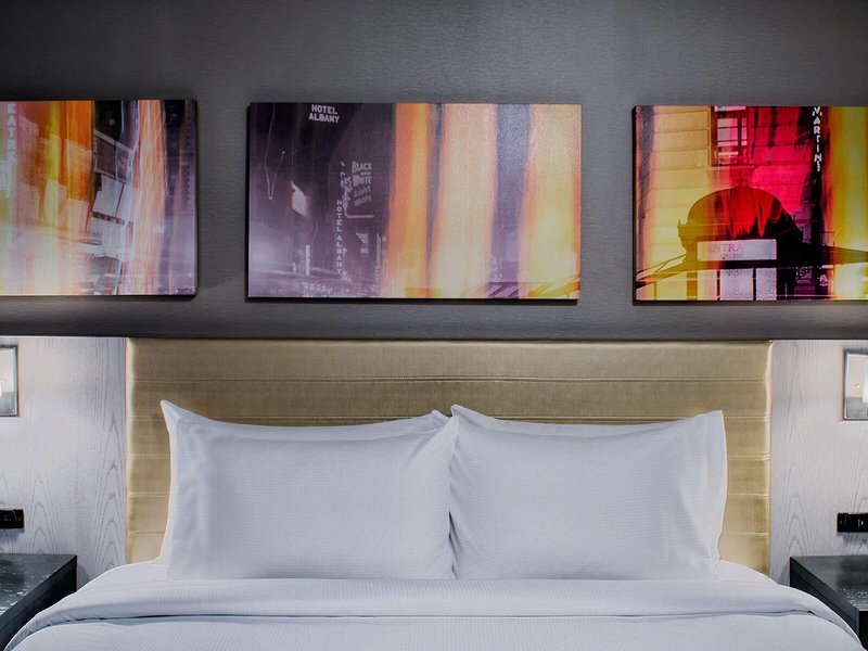DoubleTree by Hilton Hotel New York - Times Square West 40