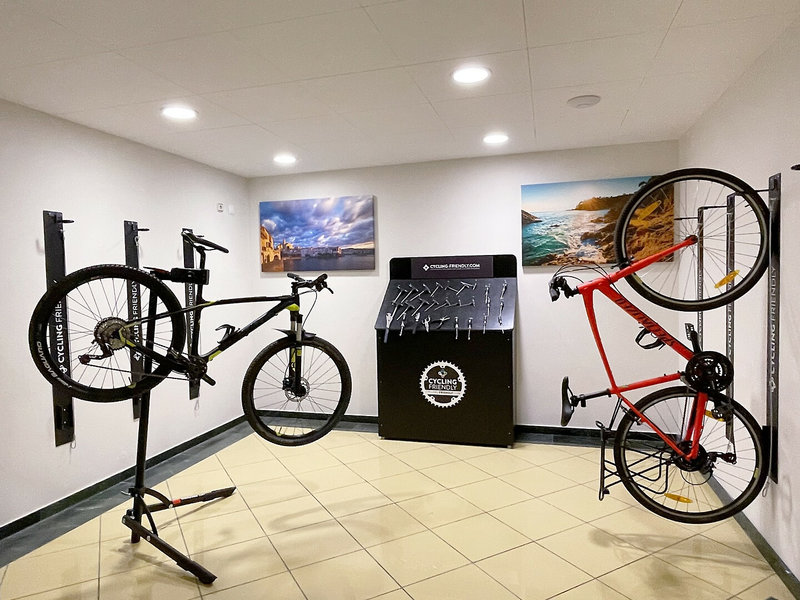 Helios Lloret de Mar 18