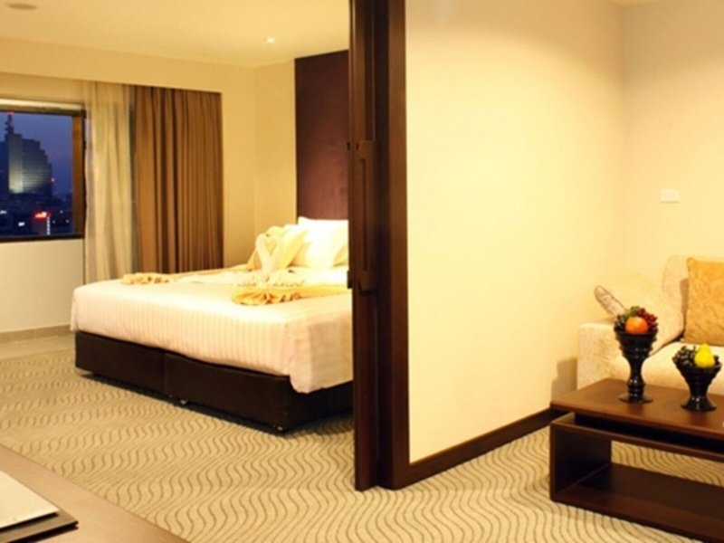 Furama Silom 43