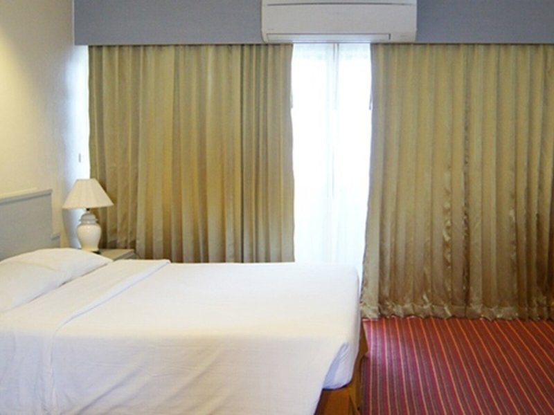 Furama Silom 44
