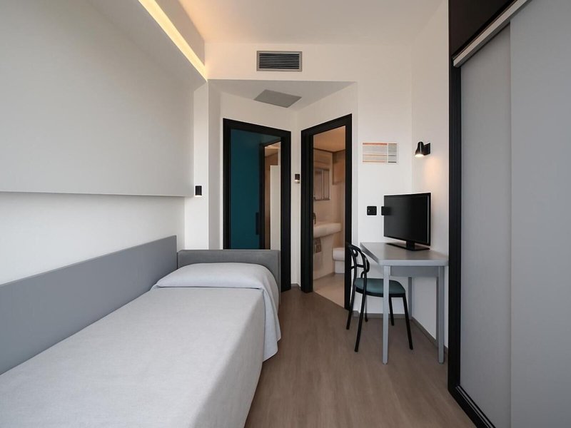 Hotel Ali d Oro 20 - Room Example