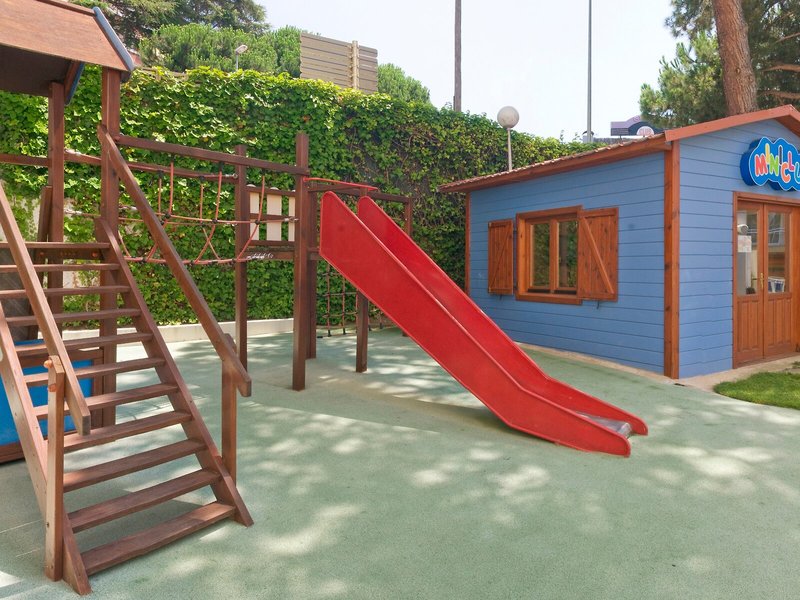 GHT Aquarium & Spa 36