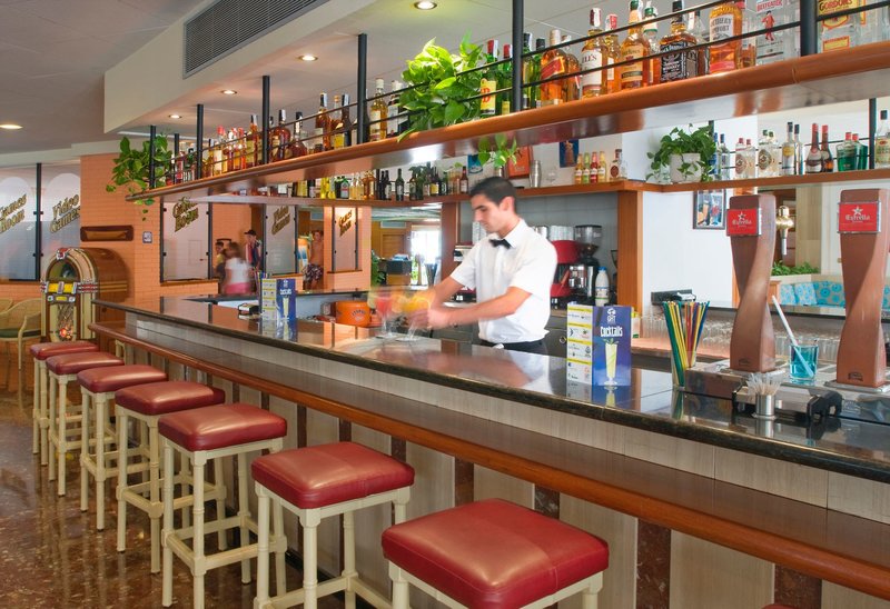 GHT Aquarium & Spa 12