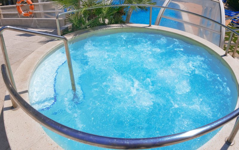 GHT Aquarium & Spa 14