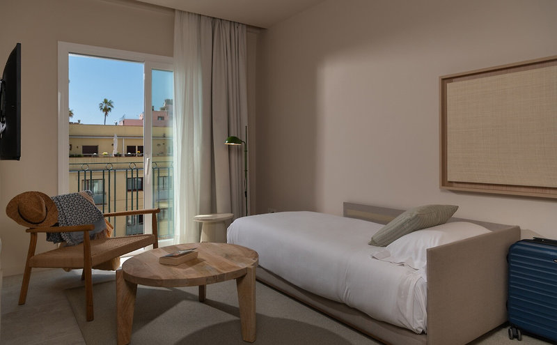 AQUA Hotel Bertran Park 10
