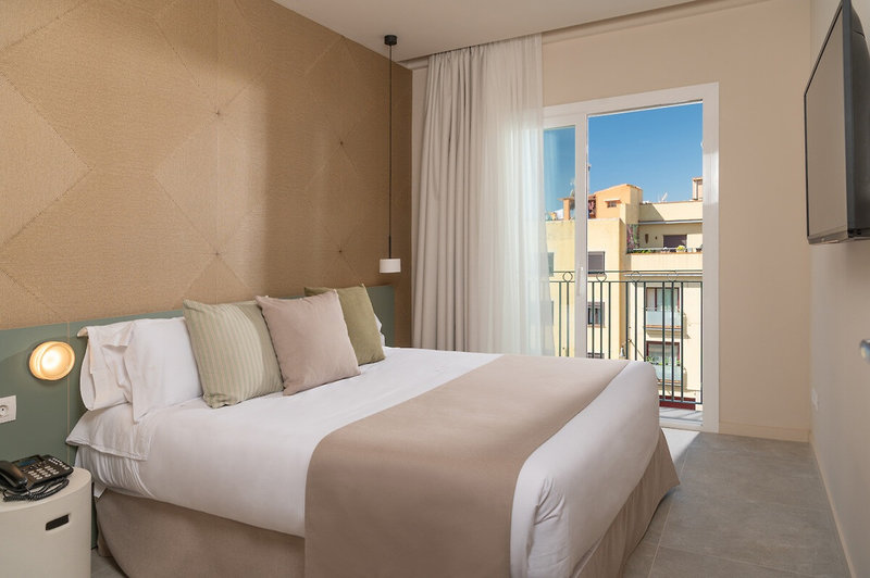 AQUA Hotel Bertran Park 11