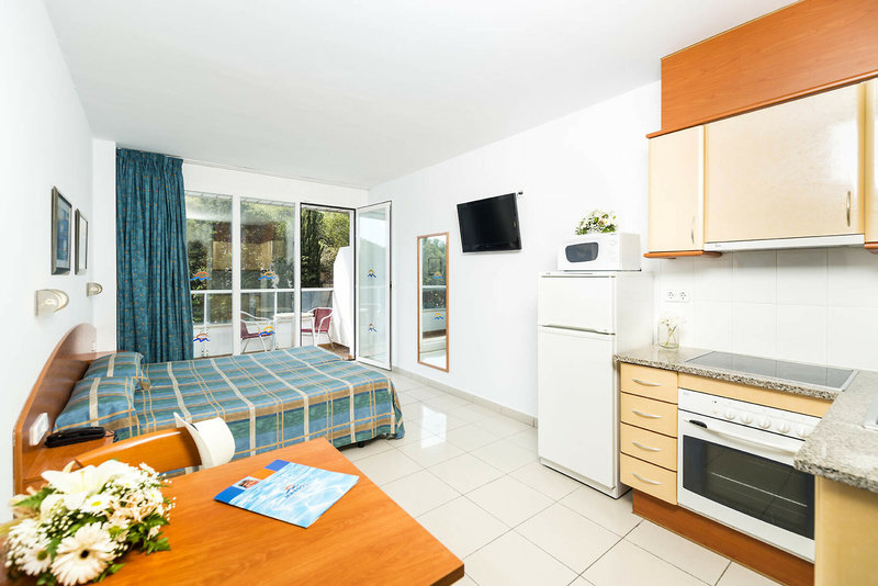 Aparthotel Costa Encantada 9