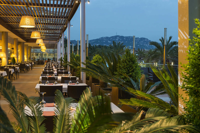 Aparthotel Costa Encantada 12