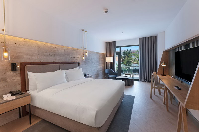 DoubleTree by Hilton Antalya Kemer 15