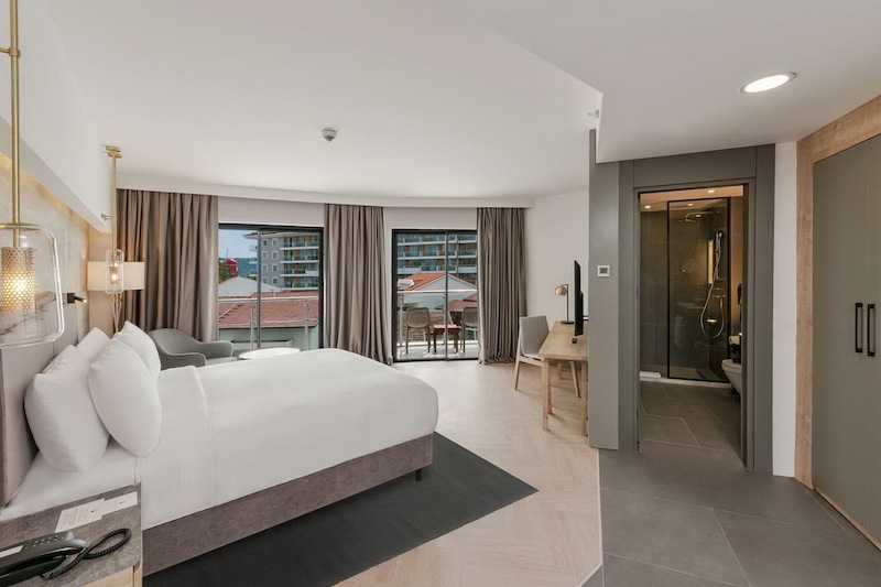 DoubleTree by Hilton Antalya Kemer 8