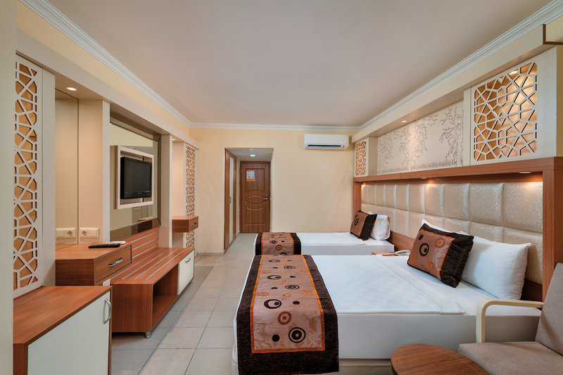 Oz Incekum Beach Resort 2