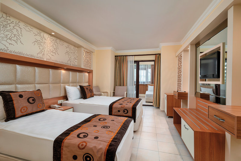 Oz Incekum Beach Resort 5