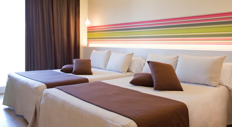 ALEGRIA Plaza Paris 37