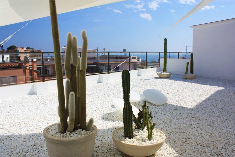 ALEGRIA Plaza Paris 3