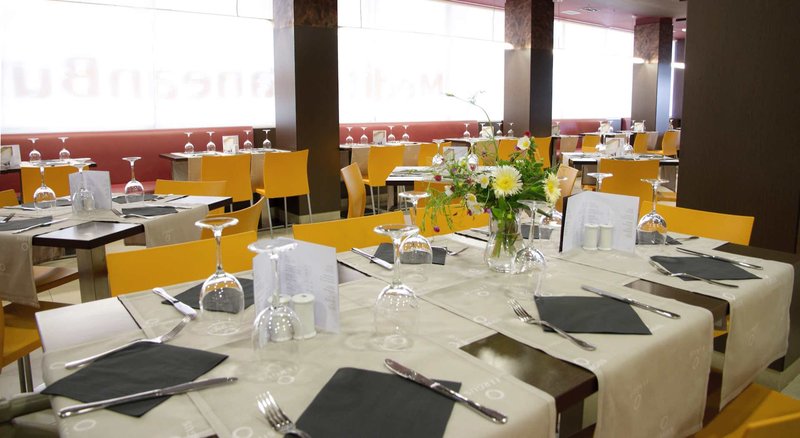 ALEGRIA Plaza Paris 9