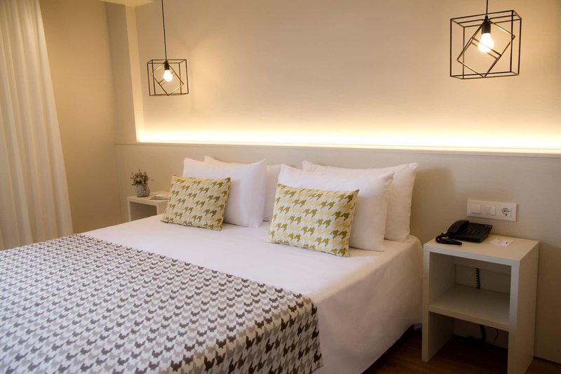 ALEGRIA Plaza Paris 16