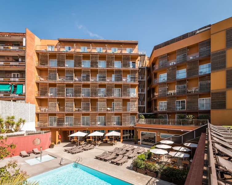 ALEGRIA Plaza Paris 8