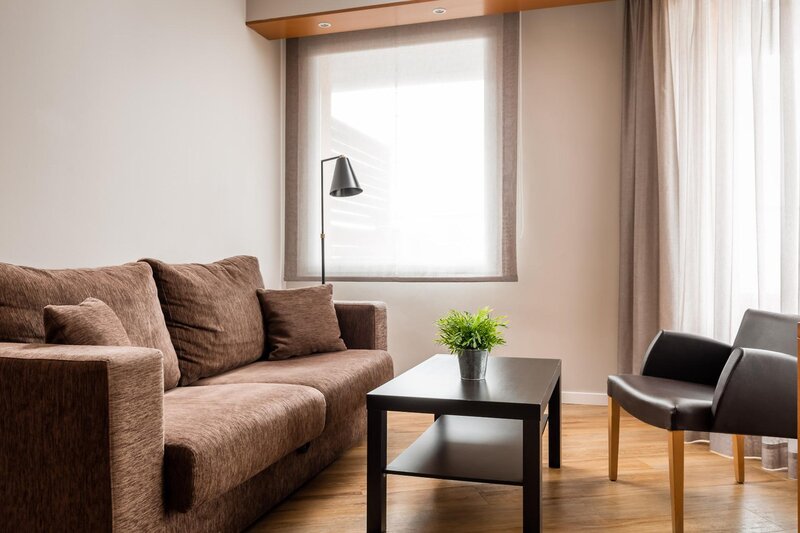 ALEGRIA Plaza Paris 14