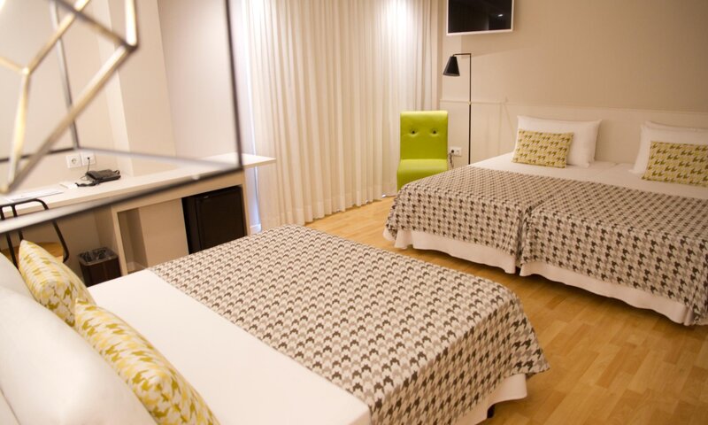 ALEGRIA Plaza Paris 35