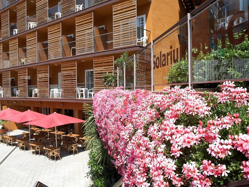 ALEGRIA Plaza Paris 1