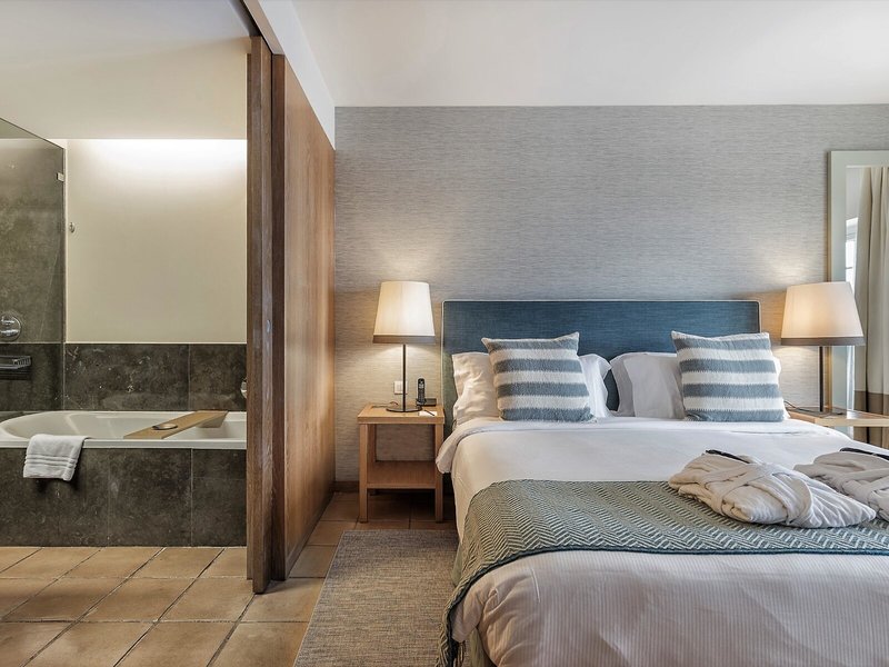 Domes Lake Algarve, Autograph Collection 23