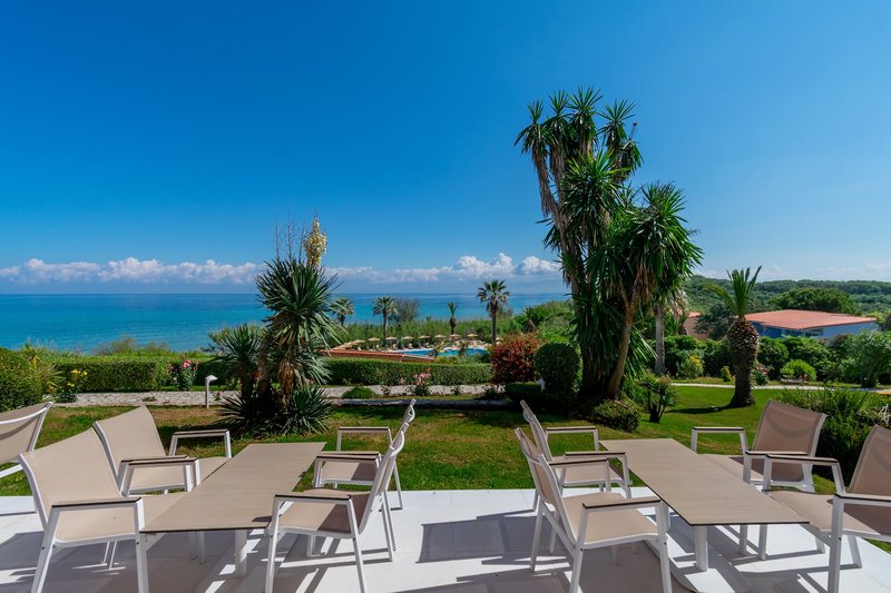 Ibiscus Hotel Corfu 4