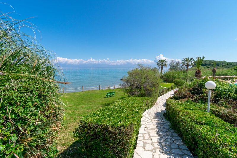 Ibiscus Hotel Corfu 9