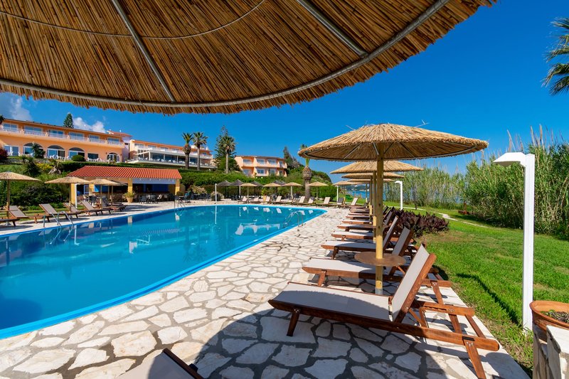 Ibiscus Hotel Corfu 10