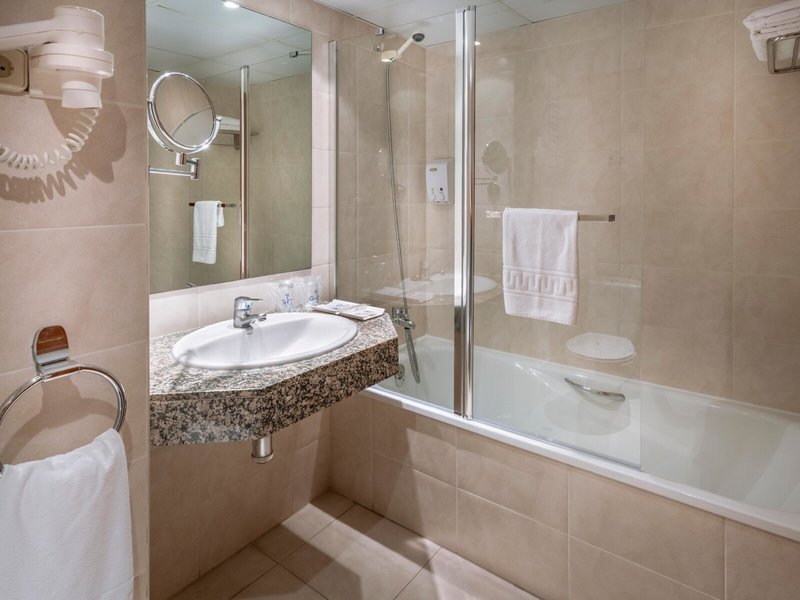 Hotel GHT Oasis Park & Spa 34