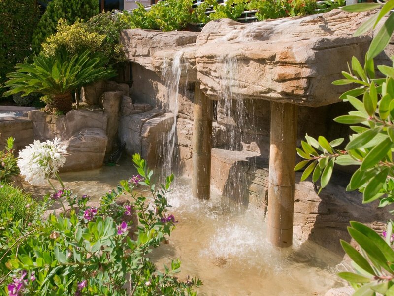 GHT Oasis Park & Spa 10