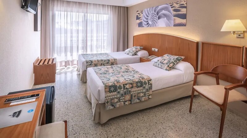 Hotel GHT Oasis Park & Spa 18