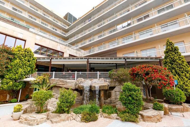 GHT Oasis Park & Spa 9 - Exterior