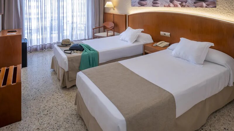 Hotel GHT Oasis Park & Spa 11