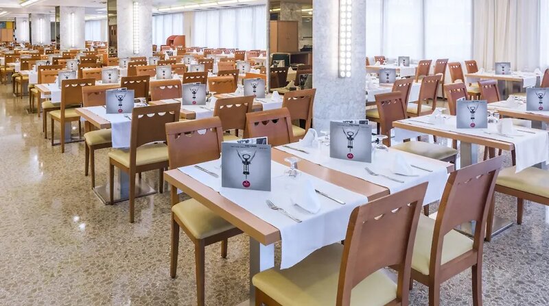 Hotel GHT Oasis Park & Spa 24