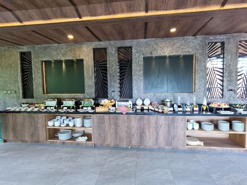 The Cliff Elegance Resort 18