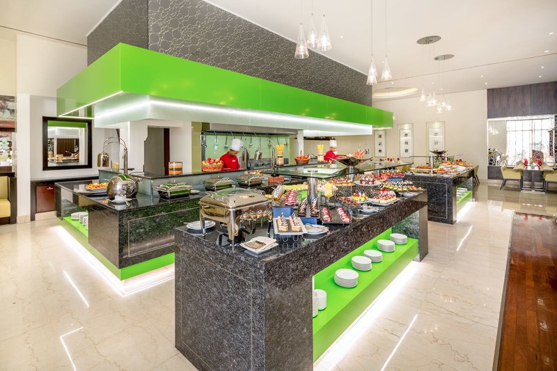 Novotel World Trade Centre Dubai 3