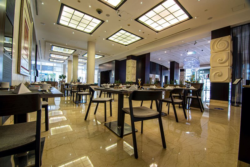 Novotel World Trade Centre Dubai 7