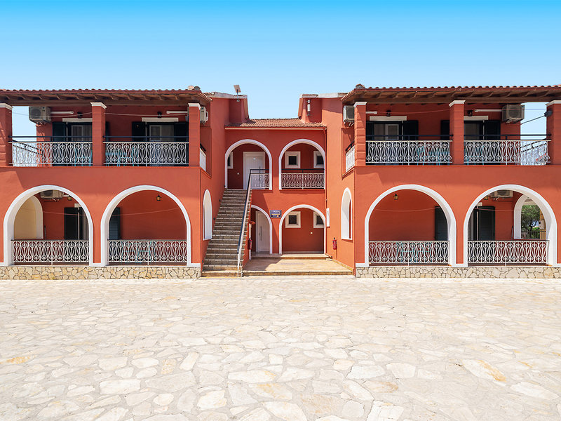 Niki Studios & Appartements 10